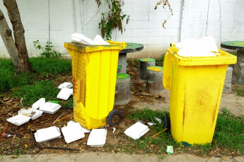 Efficient scheduling and flexible waste collection services